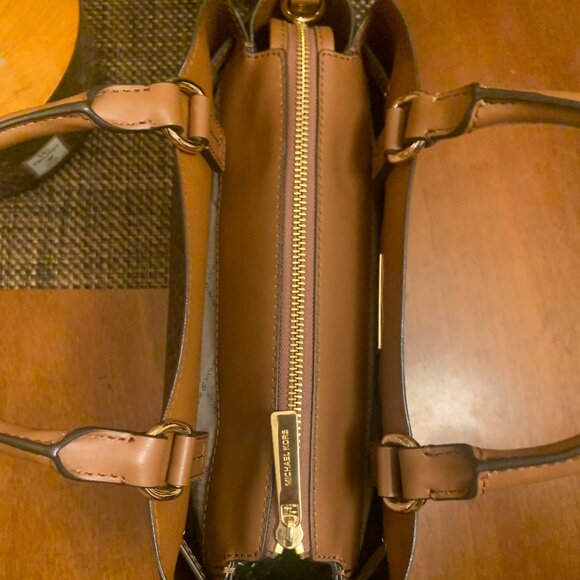 Michael Korse Reed Large Leather Belted Satchel Crossbody Brown - Picture 15 of 16